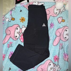 Nike ACG size Medium worn a few times like brand new